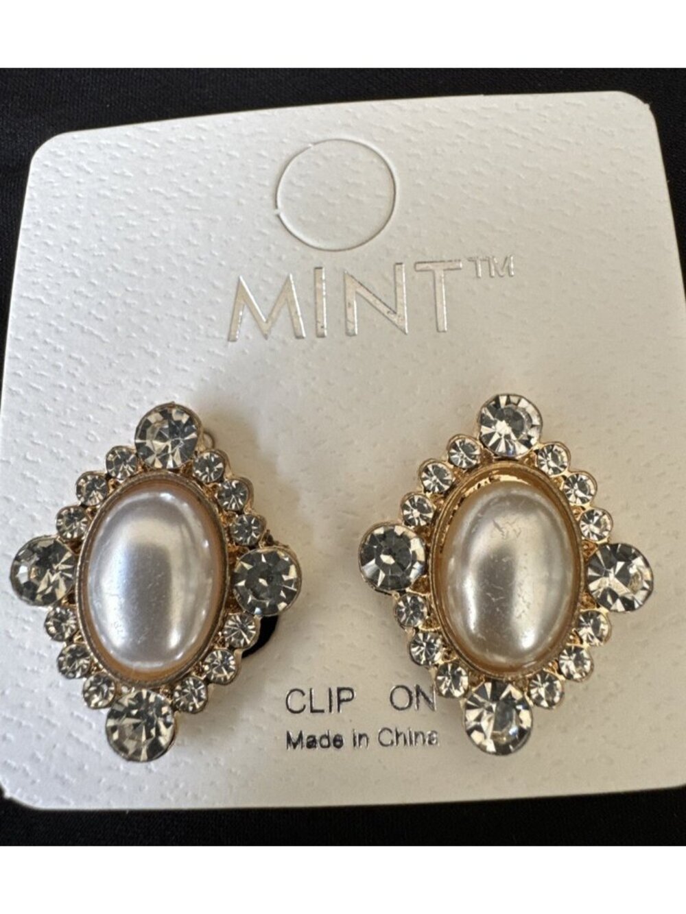 Mint Rhinestone Faux Gold Pearl CZ Fashion Clip On Earrings 1.1" Classic NEW